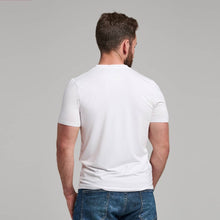 Last inn bildet i Galleri-visningsprogrammet, Bambus t-skjorte v-hals slim fit mann hvit
